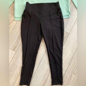 Apt 9 Petite leggings. 31” long. Petite Small. Good condition